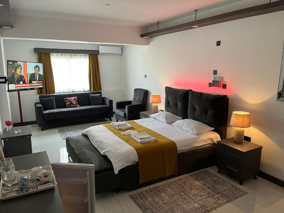 Tiana Boutique Aparthotel Famagusta  Exterior photo